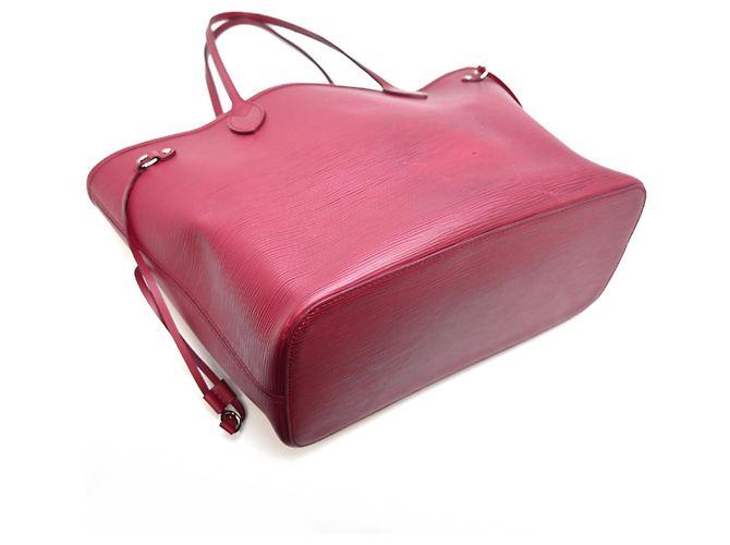 Sac cabas Louis Vuitton Neverfull MM Rouge - vue 4