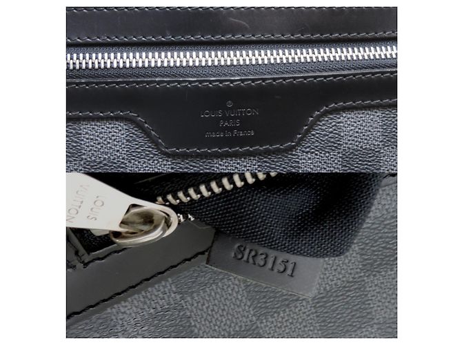 Borsa a tracolla Louis Vuitton Mick MM da uomo - Damier Graphite Black Nero - vista 7