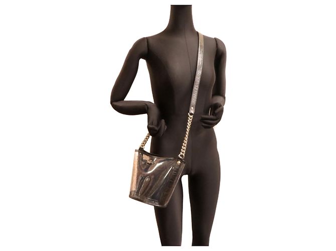 Borsa a tracolla a secchiello Chanel Camellia da donna Nero - vista 8