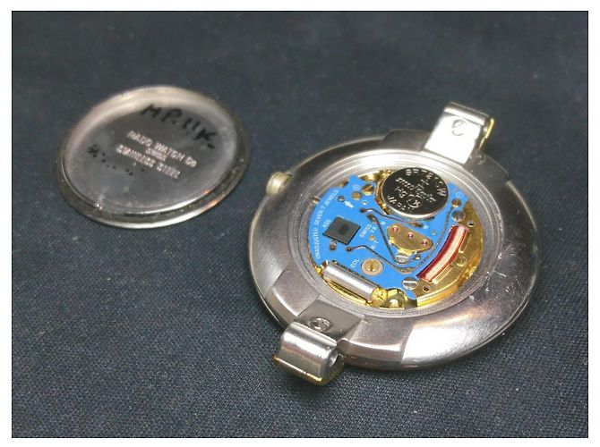 Autre Marque Relógio Quartz Rado Coupole ref. 129.4075.4 Preto Dourado - vista 4