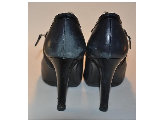 Salvatore Ferragamo Stivaletti in Pelle Nera Nero - vista 3