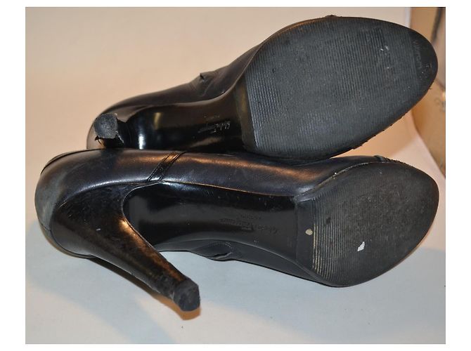 Salvatore Ferragamo Stivaletti in Pelle Nera Nero - vista 5
