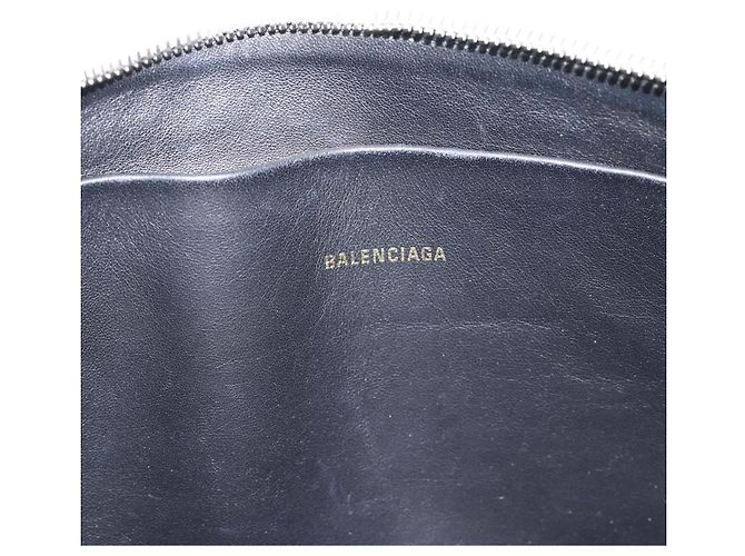 Clutch BALENCIAGA in pelle bianco argento 529313 Auth 192768 - vista 17