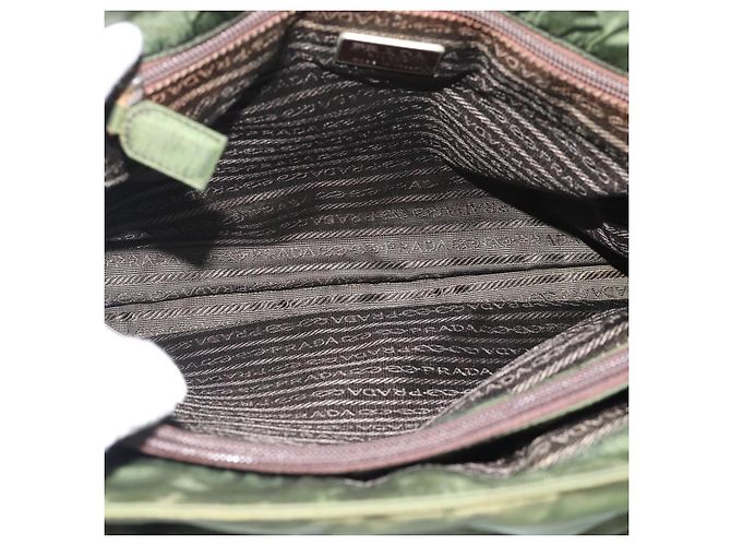 PRADA Nylon Tote Bag mit Kunststoffkette Grün Authentisch 192297 - Ansicht 11