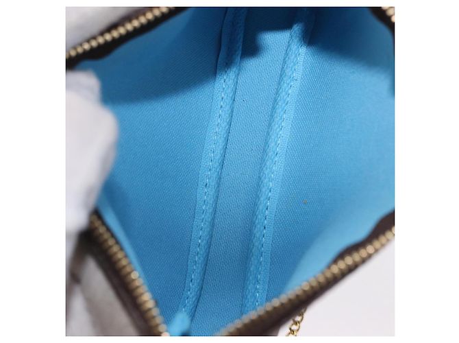 LOUIS VUITTON Vivienne Mini Pochette Accessoires Borsa M81637 Auth 191456SM Monogramma - vista 10