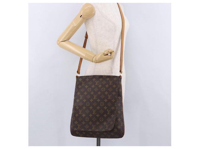 LOUIS VUITTON Bolso de Hombro Monogram Musette M51256 LV Auth BA14301 Monograma - vista 21
