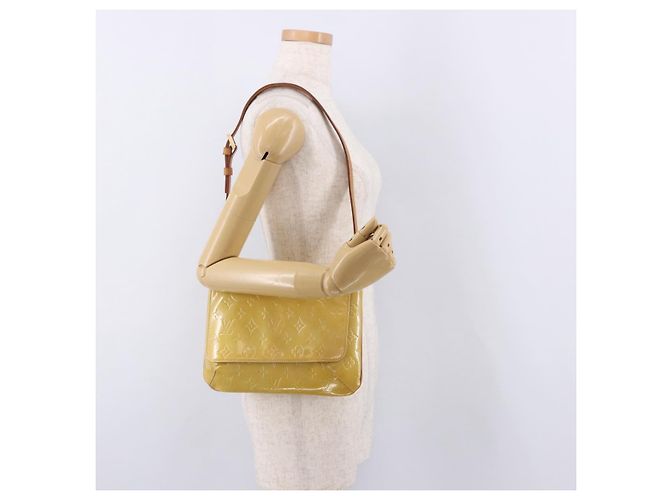 LOUIS VUITTON Monogram Vernis Thompson Street Bag Beige M91301 LV Auth 191759 - vista 21