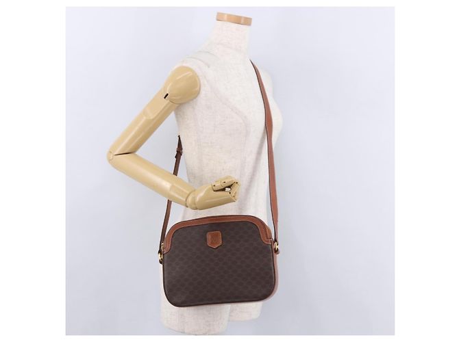 Céline Bolsa de Ombro CELINE Macadam Canvas PVC Couro Marrom Ouro Auth BA14318 Dourado - vista 23