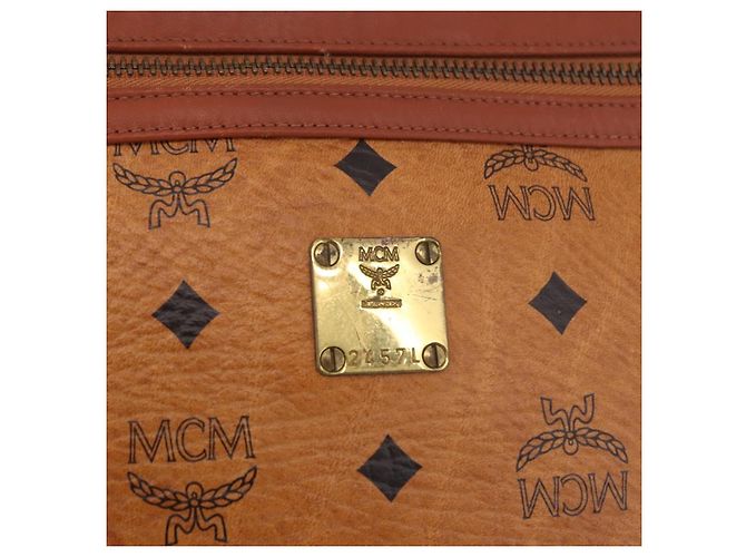 Clutch MCM Logogram Vicetos in pelle PVC Marrone Oro Auth gh2154 D'oro - vista 12