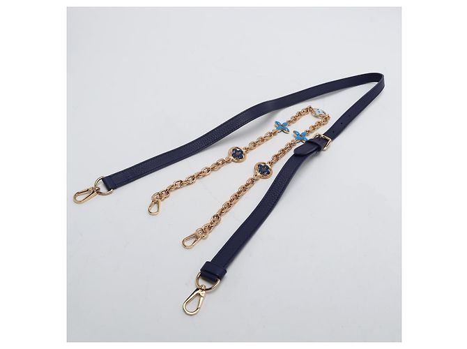 Louis Vuitton Borsa Capucines BB in pelle Taurillon blu - vista 14