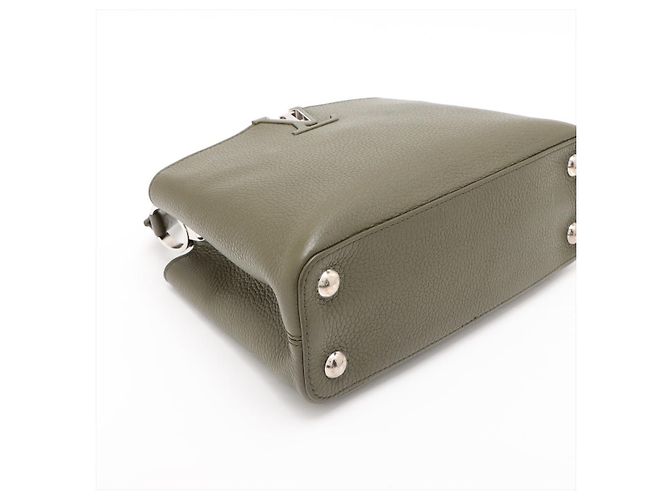 Louis Vuitton Borsa Capucines BB Taurillon Leather Verde - vista 4