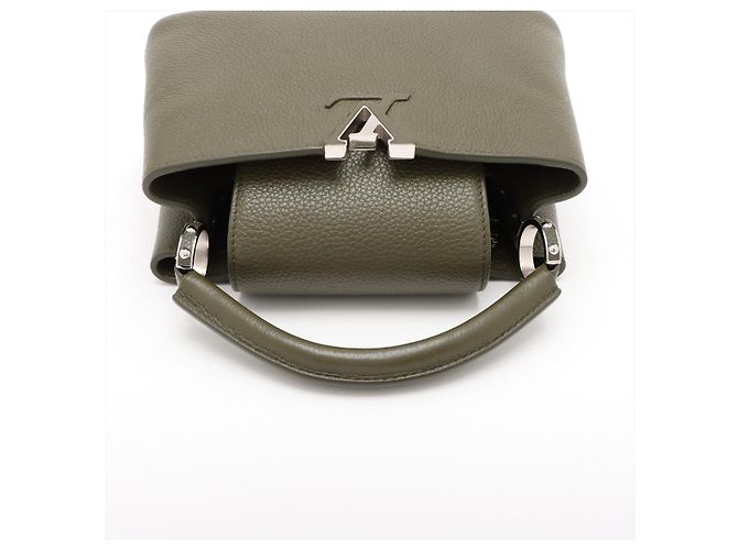 Louis Vuitton Borsa Capucines BB Taurillon Leather Verde - vista 5