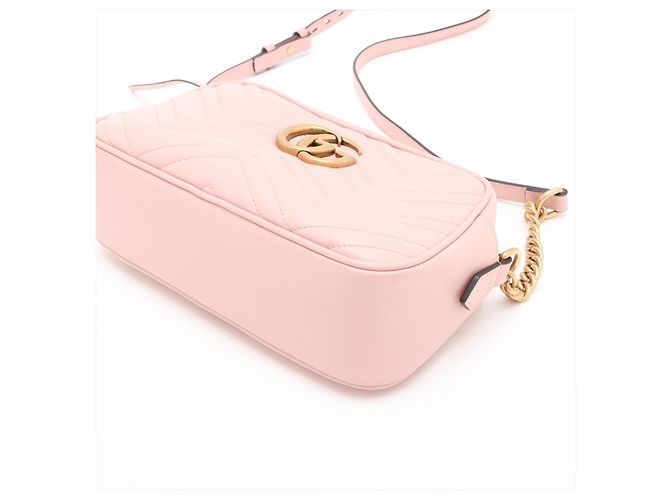 Gucci Borsa Camera GG Marmont Small in pelle trapuntata rosa - vista 3