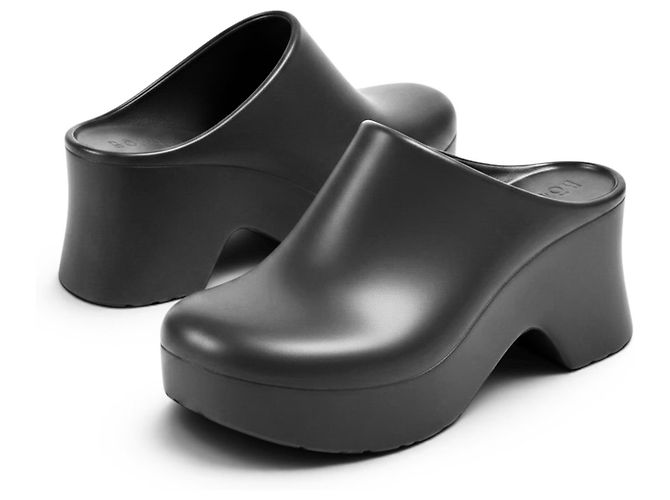 Zoccoli Loewe in gomma neri Nero - vista 13