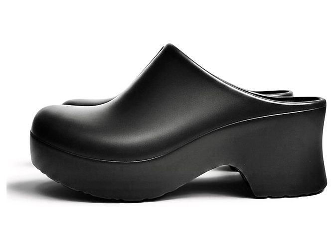 Zoccoli Loewe in gomma neri Nero - vista 15