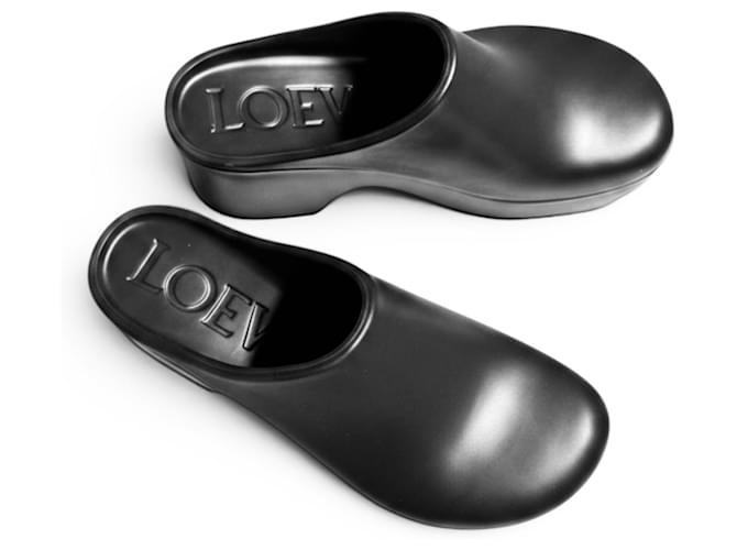 Zoccoli Loewe in gomma neri Nero - vista 6