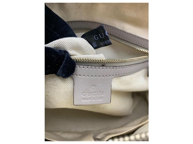 Gucci GG Monogramm Boston Dome-Tasche aus Lackleder - Ansicht 13