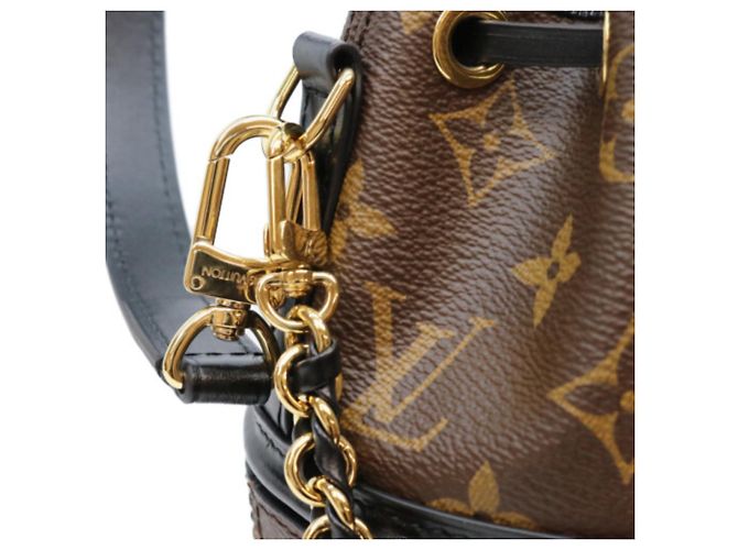 Borsa a tracolla Louis Vuitton Monogram Canoe Marrone - vista 7