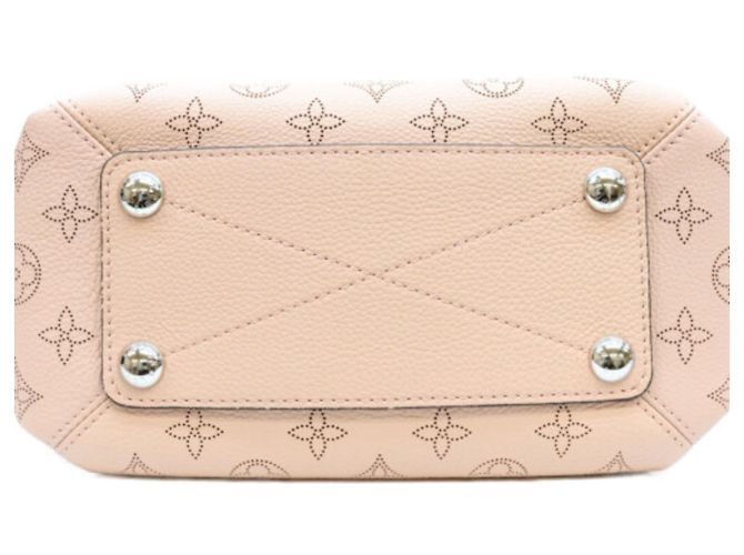Borsa a tracolla Louis Vuitton Mahina Magnolia Babylon Chain BB Rosa - vista 5