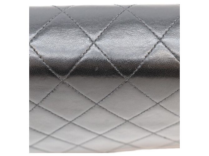 Borsa a Spalla Chanel Black Gold Hardware Turnlock Full Flap Mini Matelassé 19 Nero - vista 11