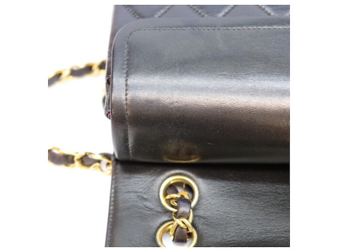 CHANEL Borsa a tracolla in pelle di agnello trapuntata con doppia patta nera Nero - vista 14