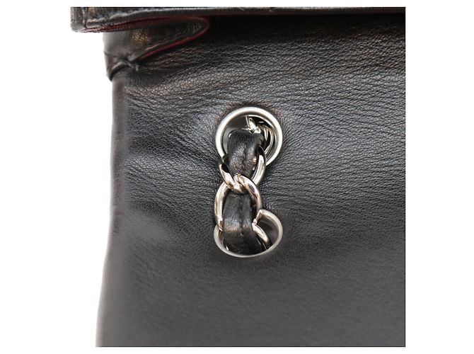 Borsa a tracolla Chanel Lambskin Single Flap Maxi Nero - vista 12