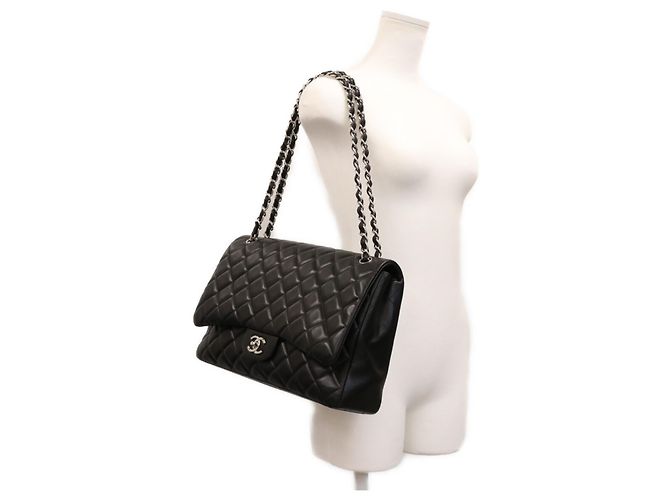 Borsa a tracolla Chanel Lambskin Single Flap Maxi Nero - vista 16