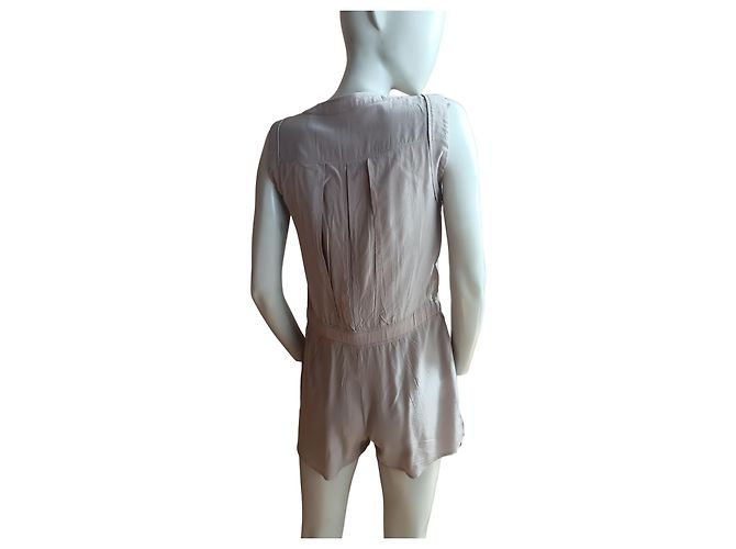 BCBG Max Azria Mono corto de seda beige - vista 5