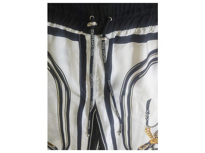 Gianfranco Ferré Gianfranco Ferrè Pantalones Palazzo Seda Estampado Pañuelo Negro Blanco Dorado - vista 11