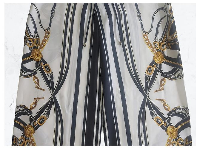 Gianfranco Ferré Gianfranco Ferrè Pantalones Palazzo Seda Estampado Pañuelo Negro Blanco Dorado - vista 3
