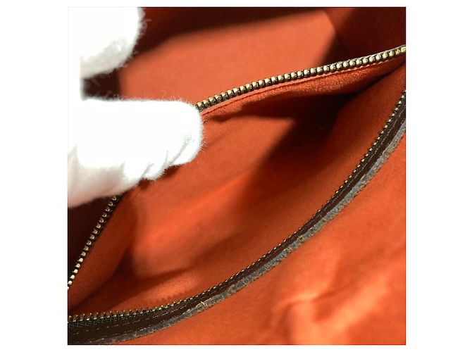 Borsa Louis Vuitton Triana Marrone - vista 6