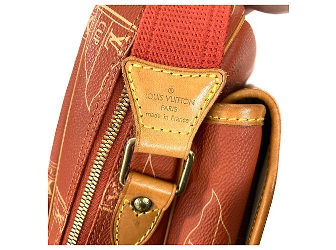 Borsa a Spalla Louis Vuitton Calvi M80028 Marrone - vista 4