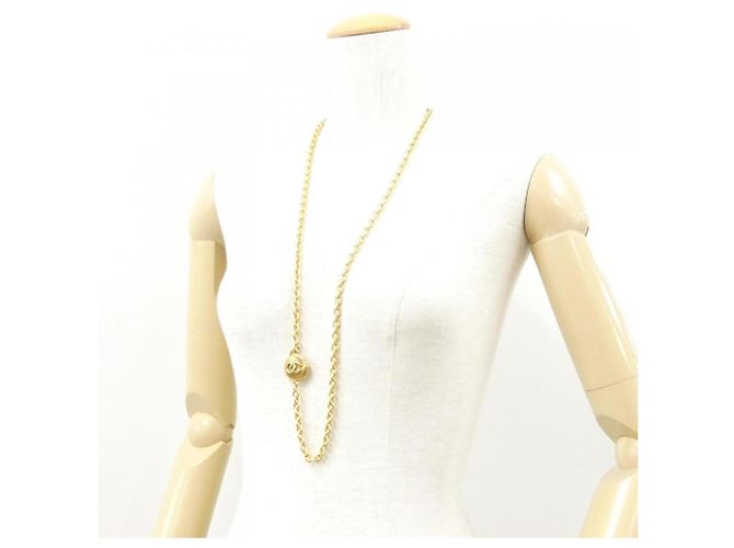 Collana Chanel dorata con pendente D'oro - vista 4