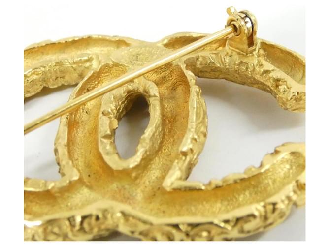 Spilla Chanel oro D'oro - vista 3