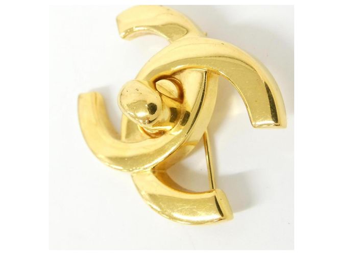 Spilla Chanel Gold 06468 D'oro - vista 3
