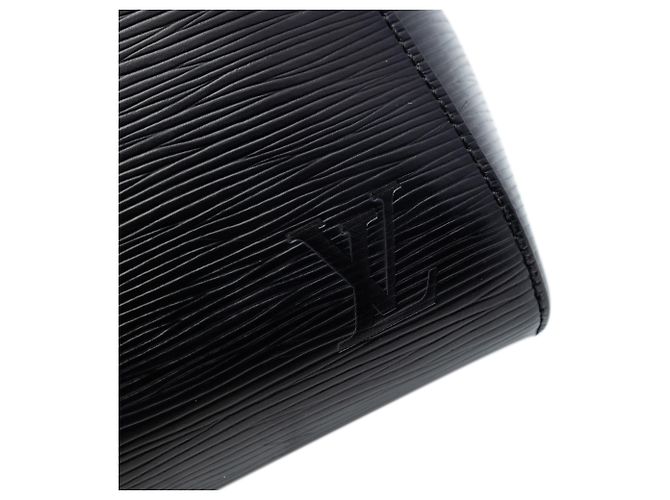 Louis Vuitton Black Epi Marly MM - view 6