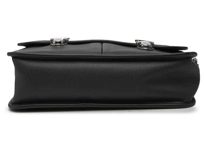 Louis Vuitton Black Taiga Alexei Messenger Nero - vista 3