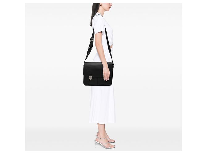 Louis Vuitton Black Taiga Alexei Messenger Nero - vista 6