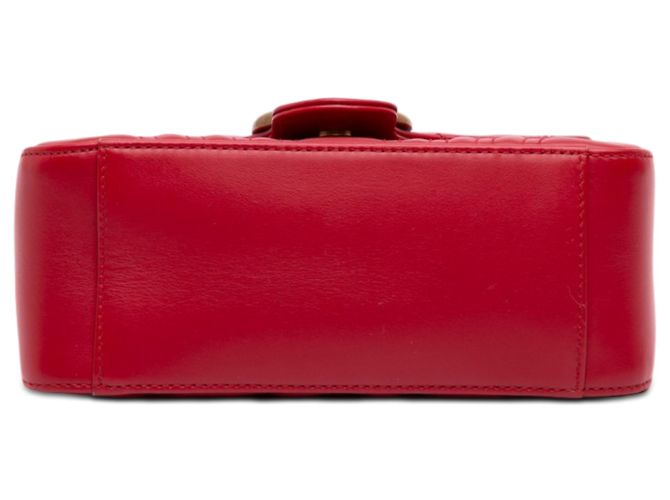 Borsa Gucci Red Mini GG Marmont Matelasse in pelle Rosso - vista 3