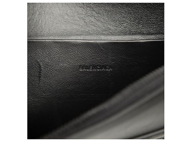 Clutch compatta Neo Classic in pelle di vitello martellata nera Balenciaga con tracolla - vista 5