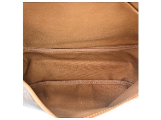 Louis Vuitton Saumur Monogram 35 Marrone - vista 3