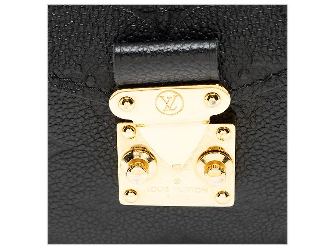 Bolsa de ombro Pochette Metis Monogram Empreinte Louis Vuitton Preto - vista 8