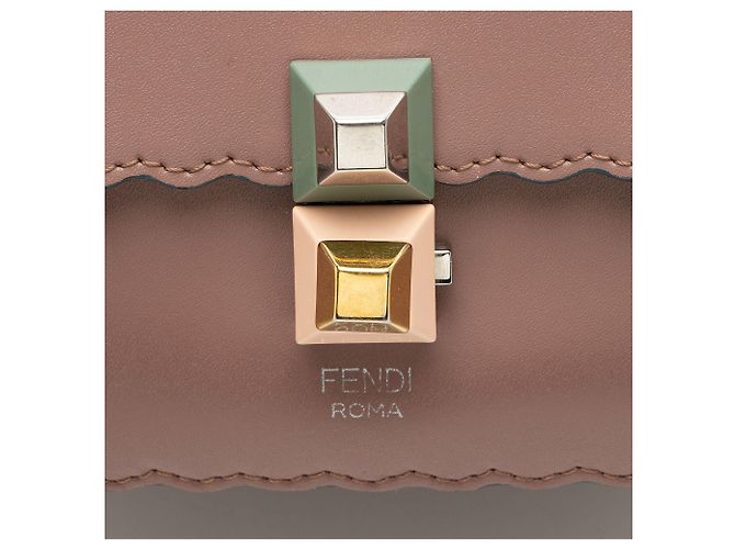 Borsa a tracolla Fendi Kan I Mini in pelle di vitello Rosa - vista 9