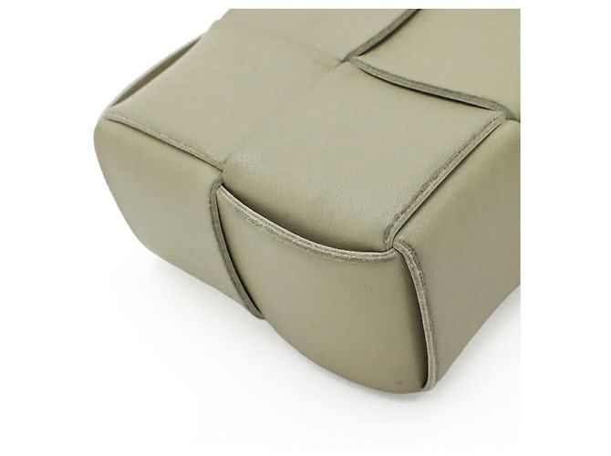 Borsa a tracolla Bottega Veneta Leather Cassette Maxi Intrecciato Verde - vista 3
