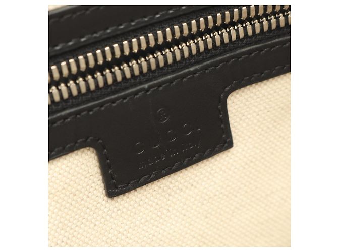 Borsa a tracolla media Gucci GG goffrata Nero - vista 4