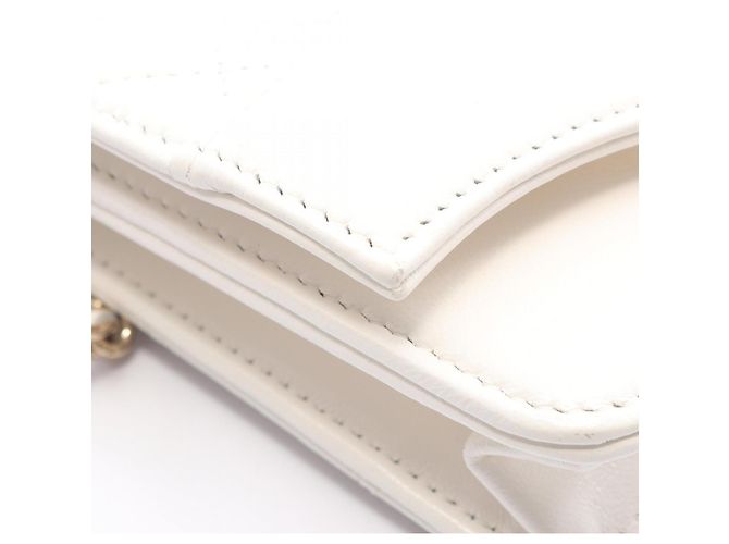 Chanel Matelassé Shoulder Bag White - view 7