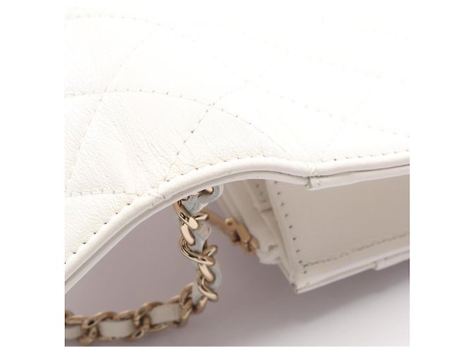 Chanel Matelassé Shoulder Bag White - view 9