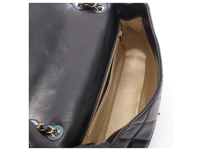 Borsa a tracolla in pelle matelassé Chanel Nero - vista 3