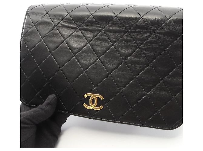 Borsa a tracolla Chanel Matelassé Full Flap Push-Lock Nero - vista 11