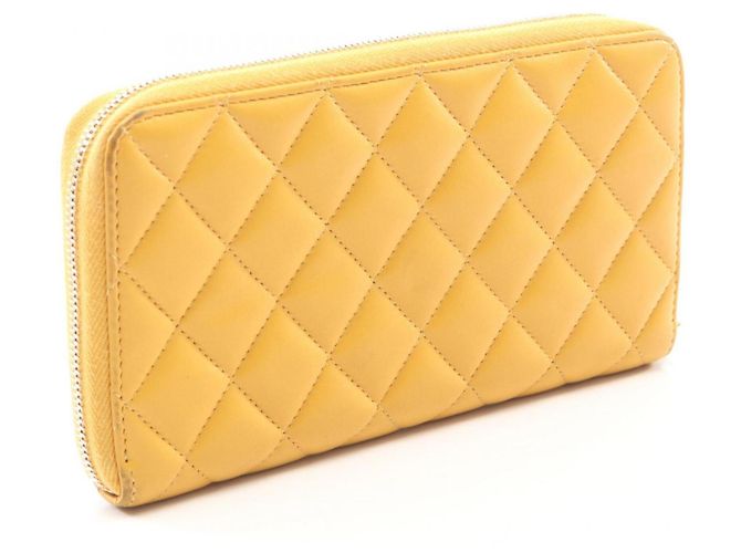 Chanel Matelassé Long Wallet Gelb - Ansicht 2